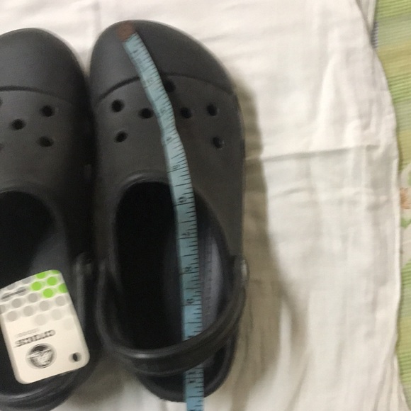 Unused Crocs Sandals - Picture 4 of 6